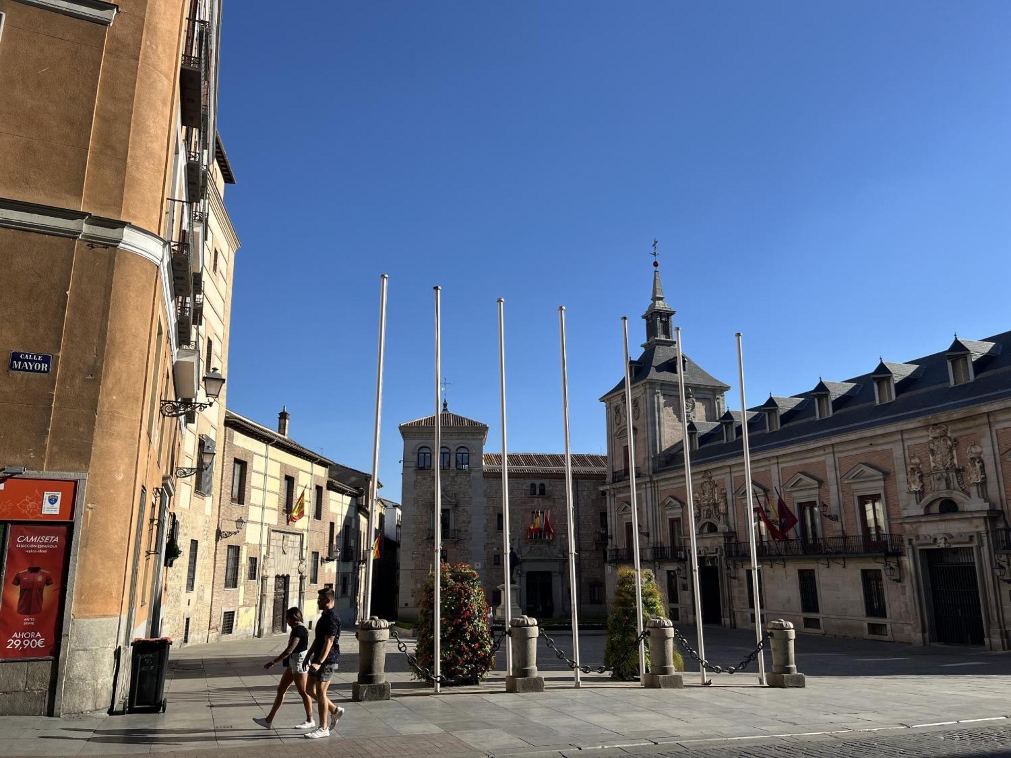 Dplace To Be - Luxury Apartment In Historic Center Madrid Bagian luar foto