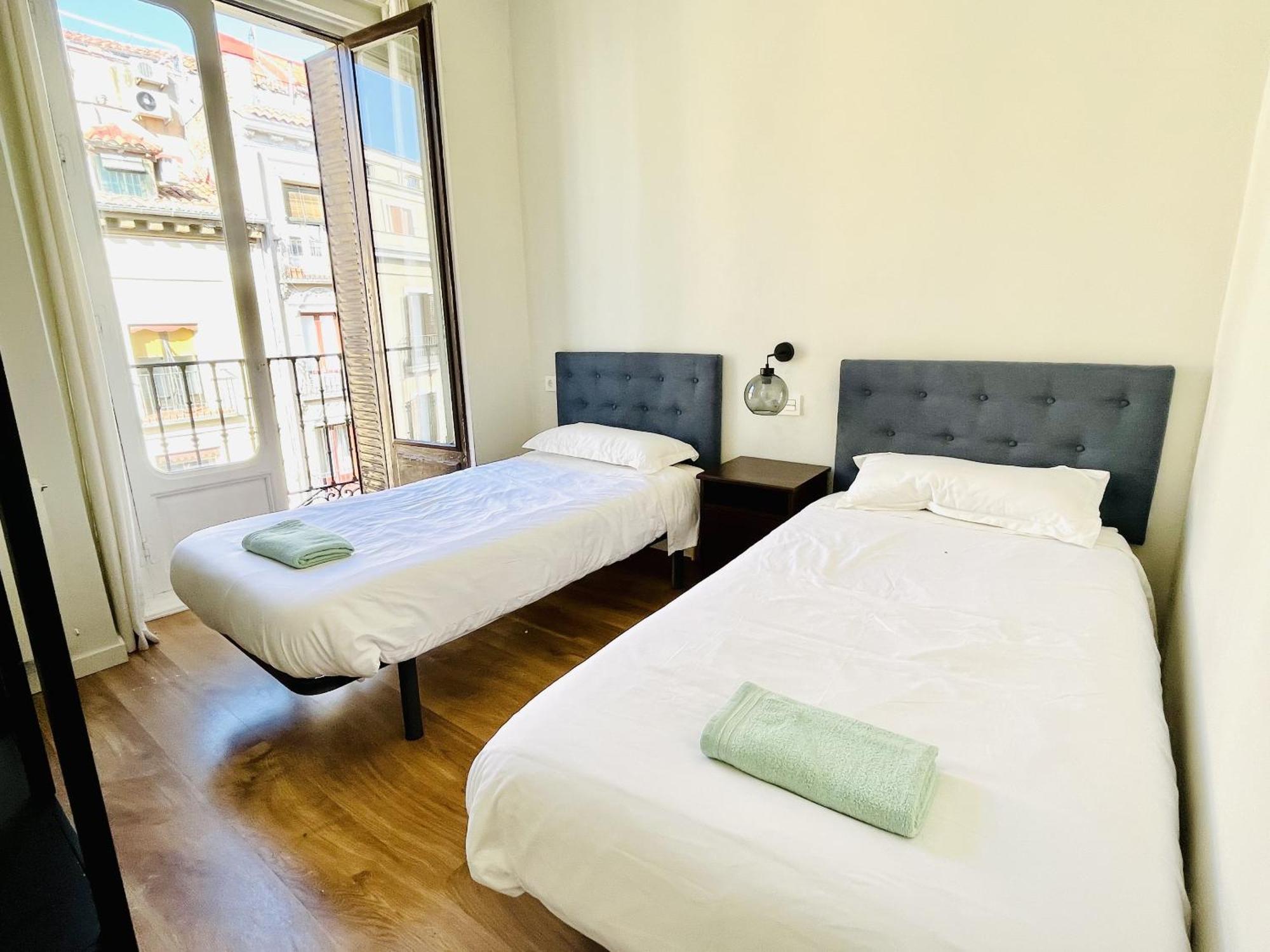 Dplace To Be - Luxury Apartment In Historic Center Madrid Ruang foto