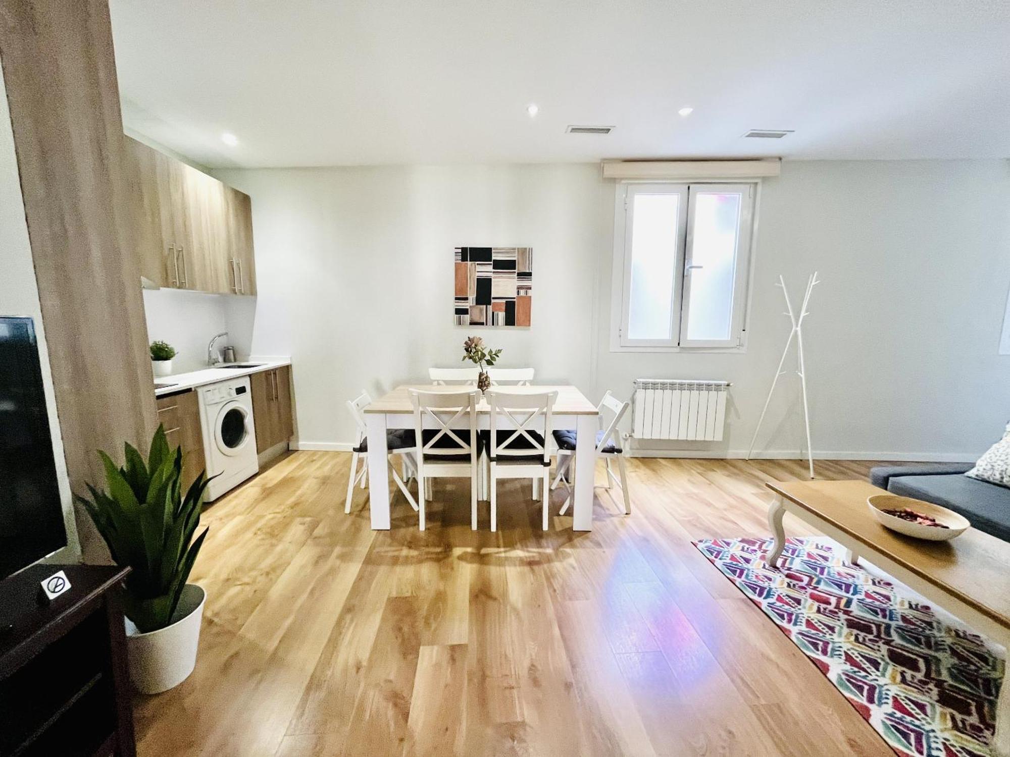 Dplace To Be - Luxury Apartment In Historic Center Madrid Ruang foto