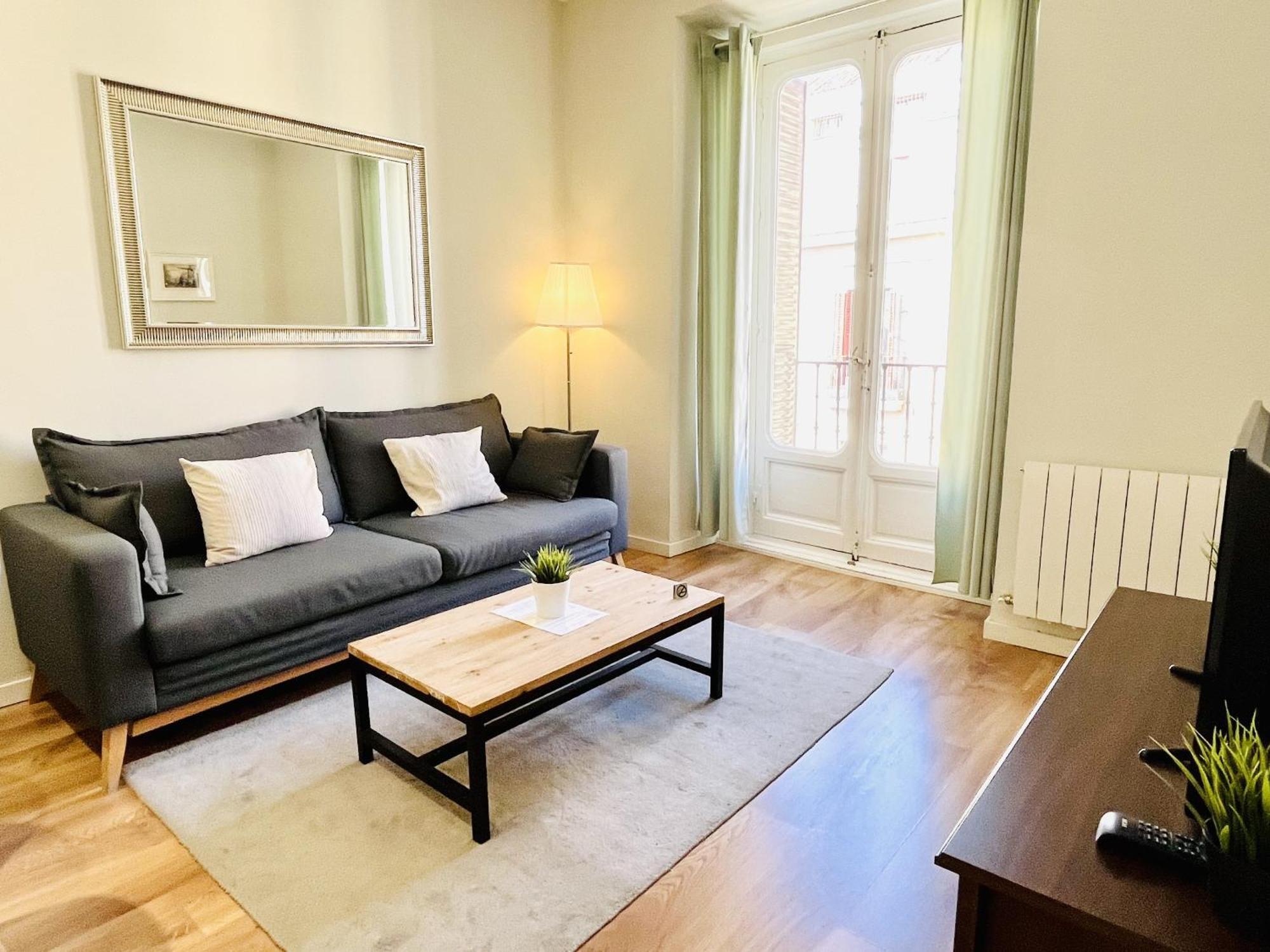 Dplace To Be - Luxury Apartment In Historic Center Madrid Ruang foto